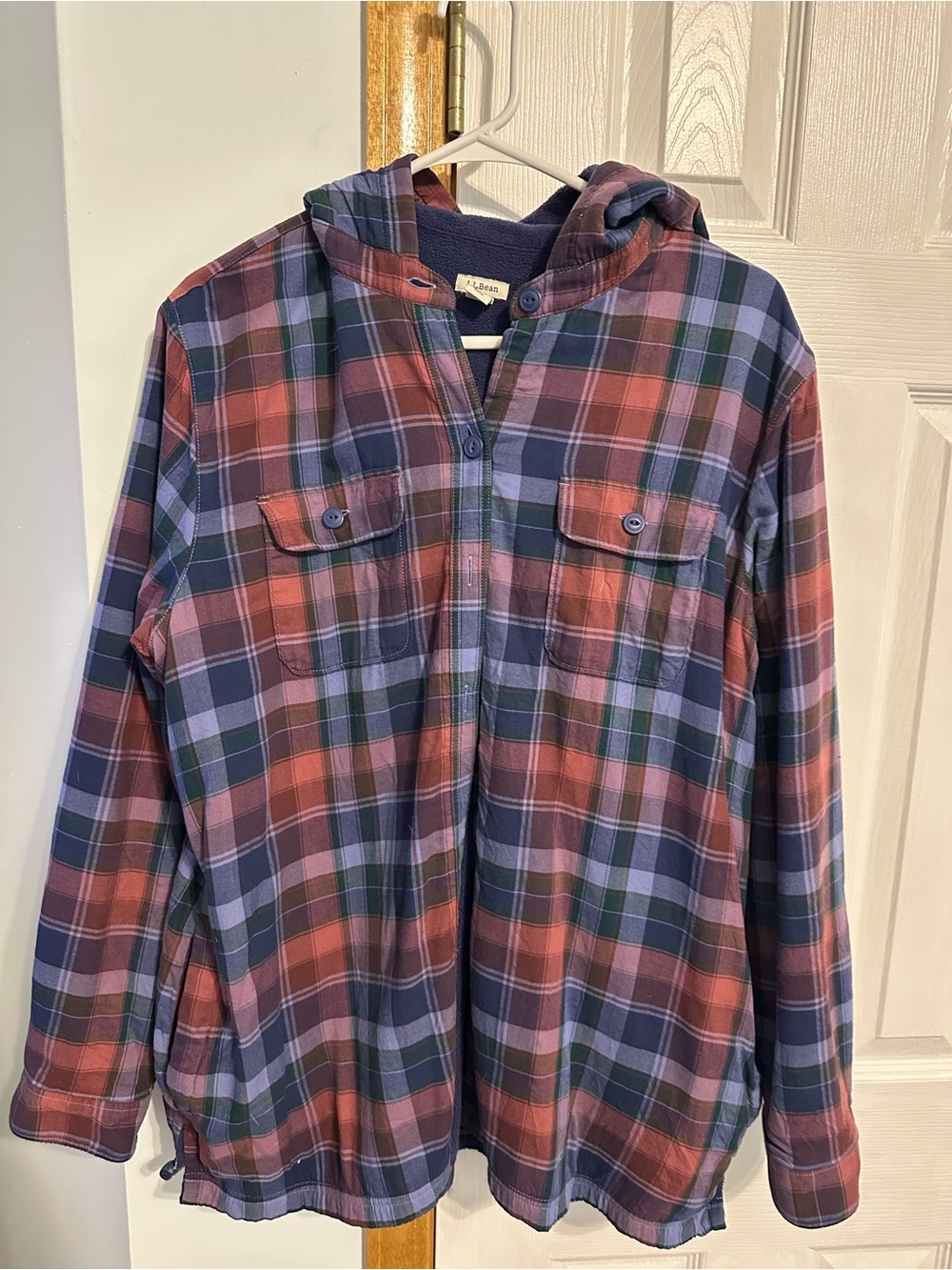 Women’s Plaid Hooded Button-Up Shirt Jacket - Blue & Red